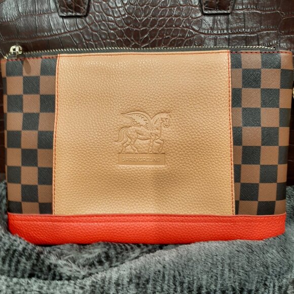 Sprayground limited edition like new statement clutch bag - Picture 2 of 12